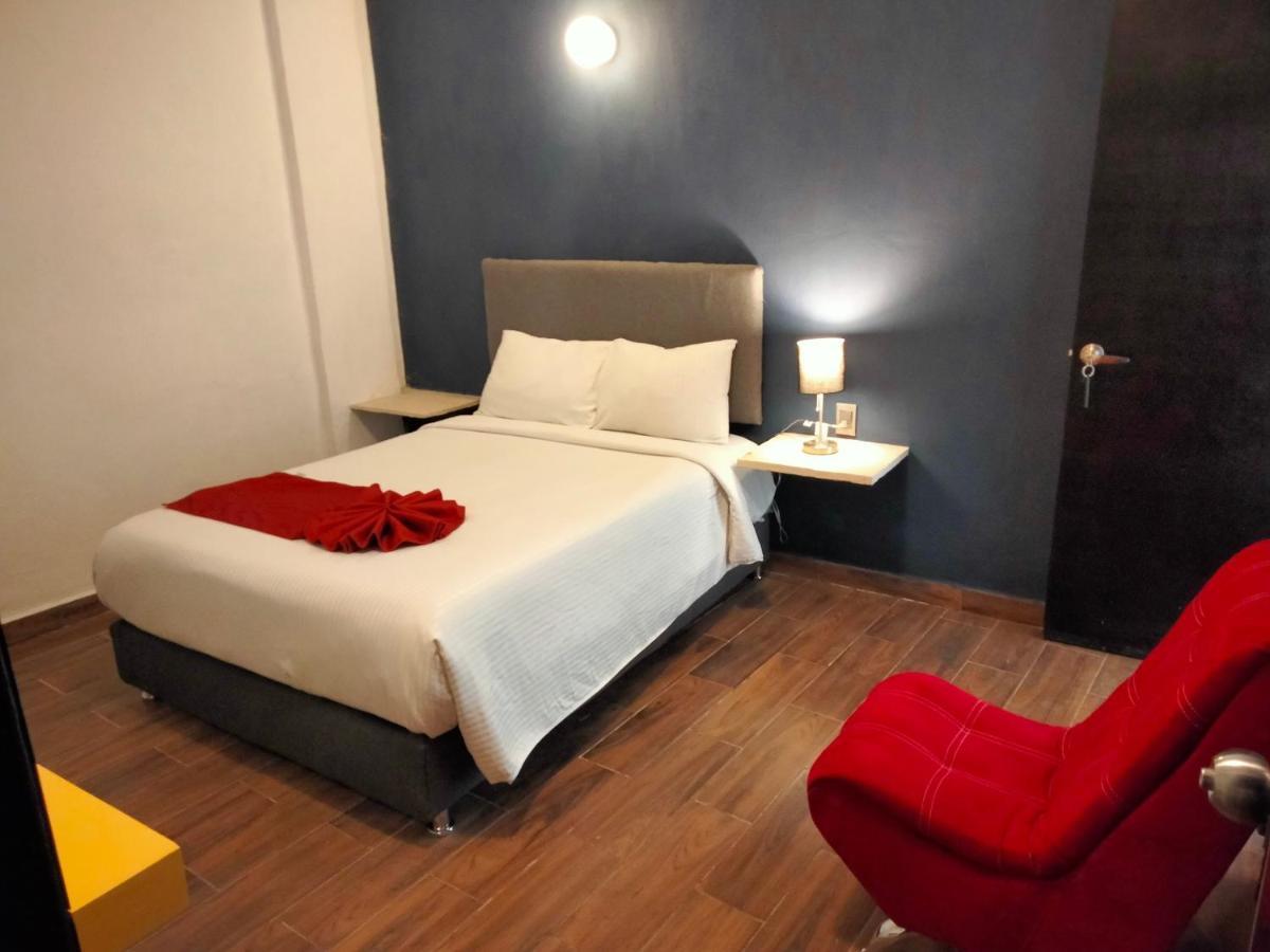 Hotel Terraza Casa Blanca ซานกริสโตบัล เด ลาสกาซาส ภายนอก รูปภาพ