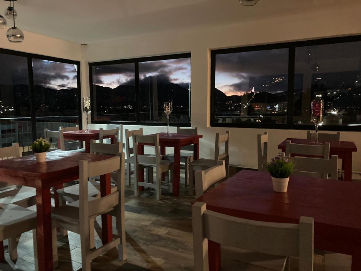 Hotel Terraza Casa Blanca ซานกริสโตบัล เด ลาสกาซาส ภายนอก รูปภาพ